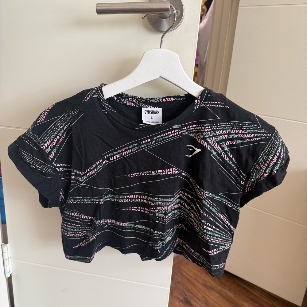 Gymshark Black and Pink Graphic Top